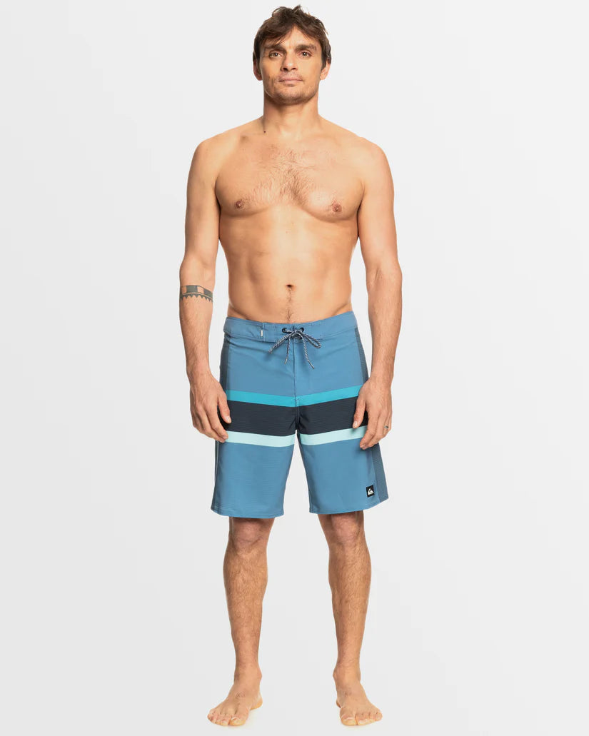 Quiksilver Highline Arch 19" Boardshort - Coronet Blue