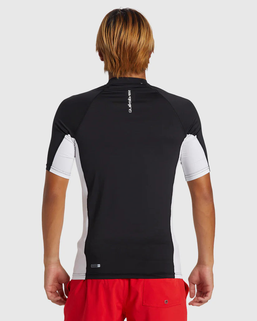 Quiksilver Everyday UPF50 Comp SS - Black