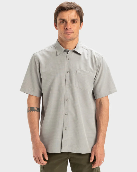 Quiksilver Waterman Centinela Premium Anti-Wrinkle  SS Shirt - Flint Gary Centinella