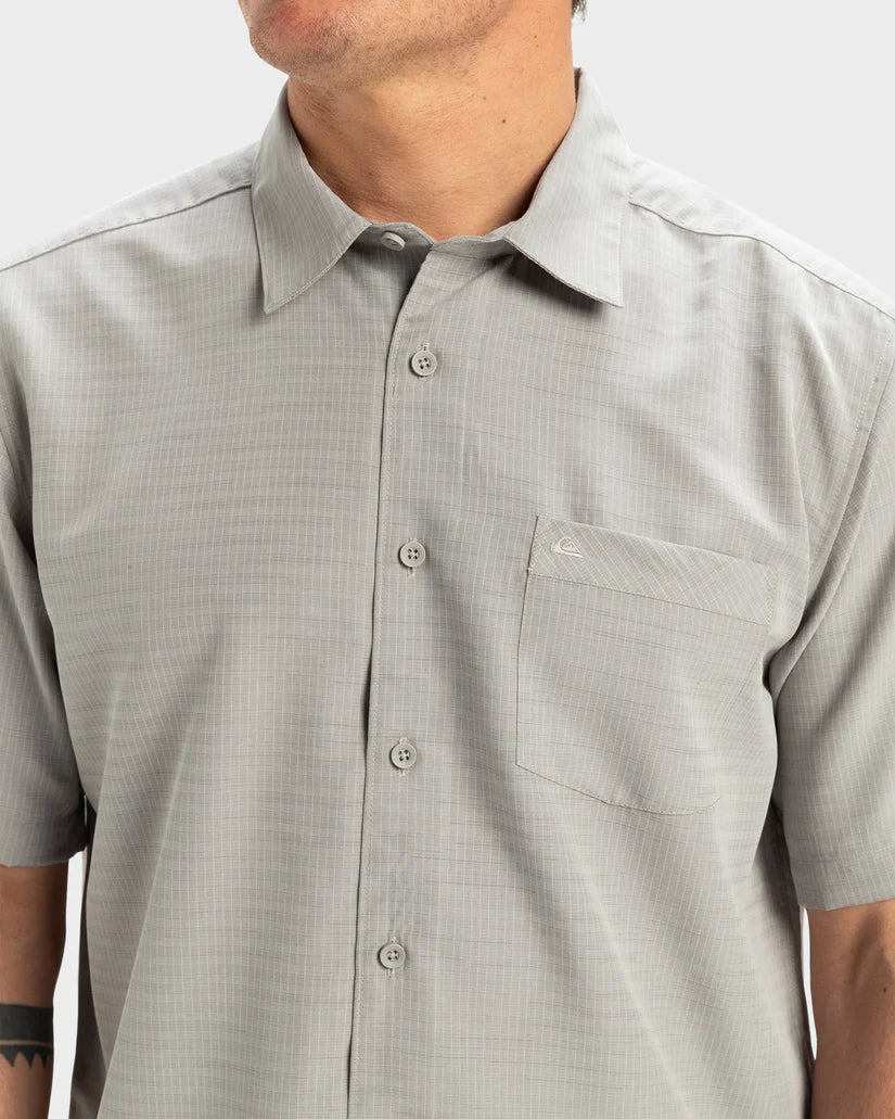 Quiksilver Waterman Centinela Premium Anti-Wrinkle  SS Shirt - Flint Gary Centinella